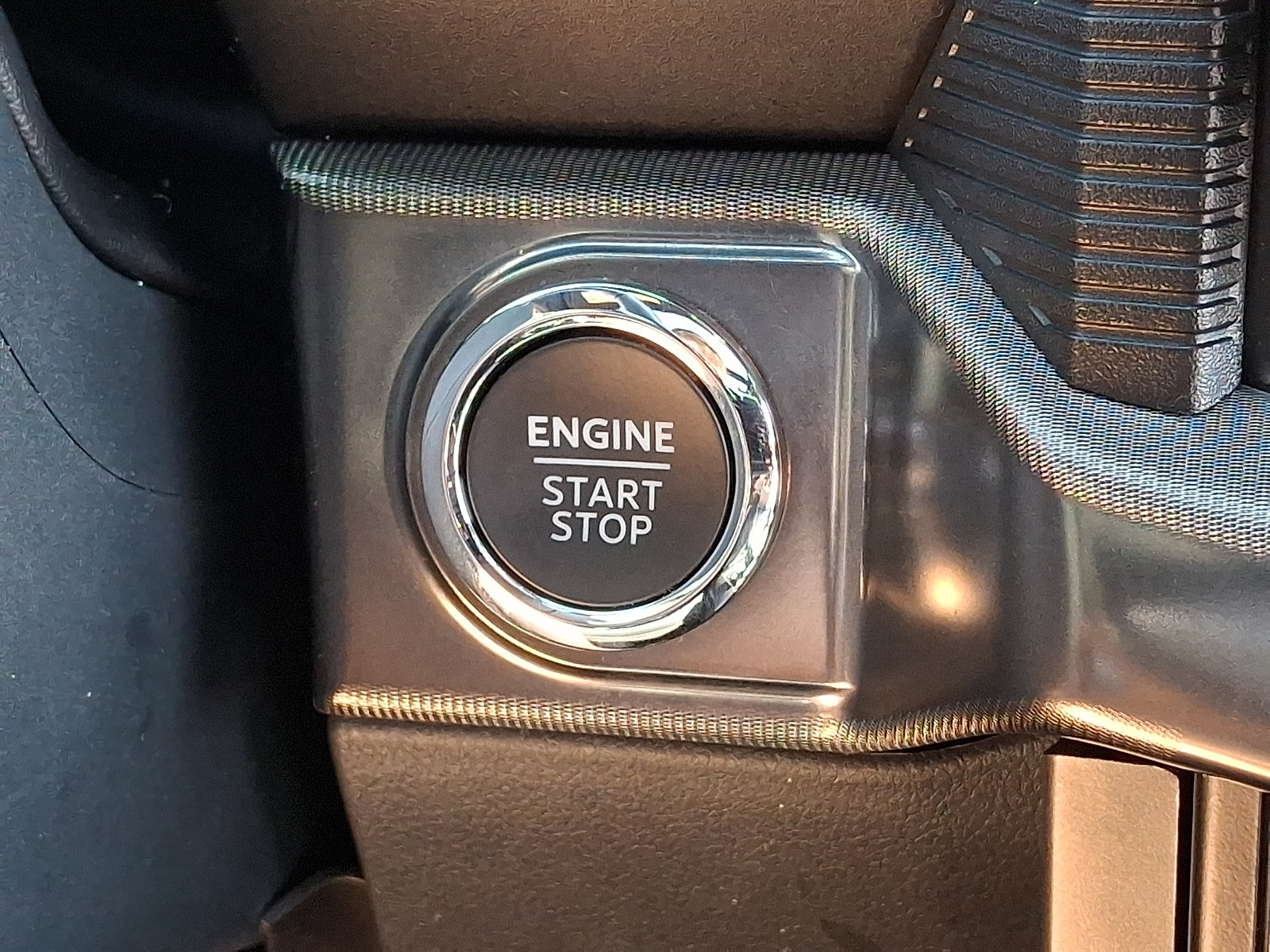 Certified 2024 Ford F150 Lariat w/ Equipment Group 502A High AWD/4WD image 32