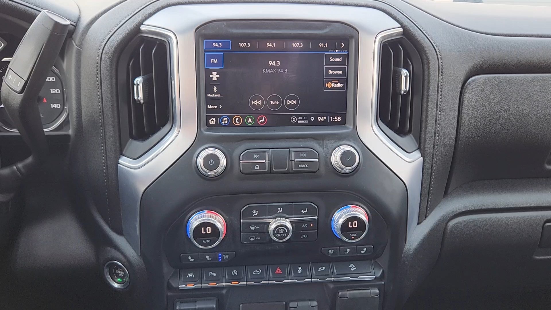 Used 2021 GMC Sierra 1500 SLT w/ SLT Premium Plus Package AWD/4WD image 14