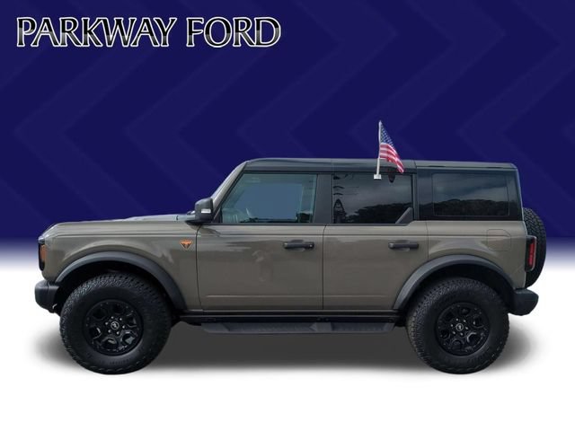 Certified 2025 Ford Bronco Badlands AWD/4WD image 2