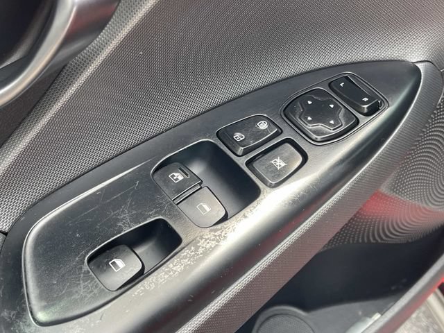 Used 2022 Hyundai Veloster N FWD image 26