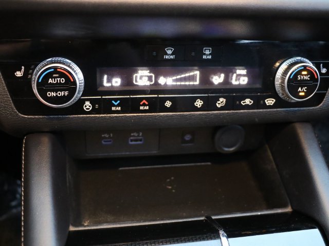 Used 2023 Mitsubishi Outlander SEL Black Edition AWD/4WD image 24