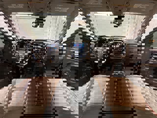 Used 2019 GMC Sierra 3500 Denali image 23