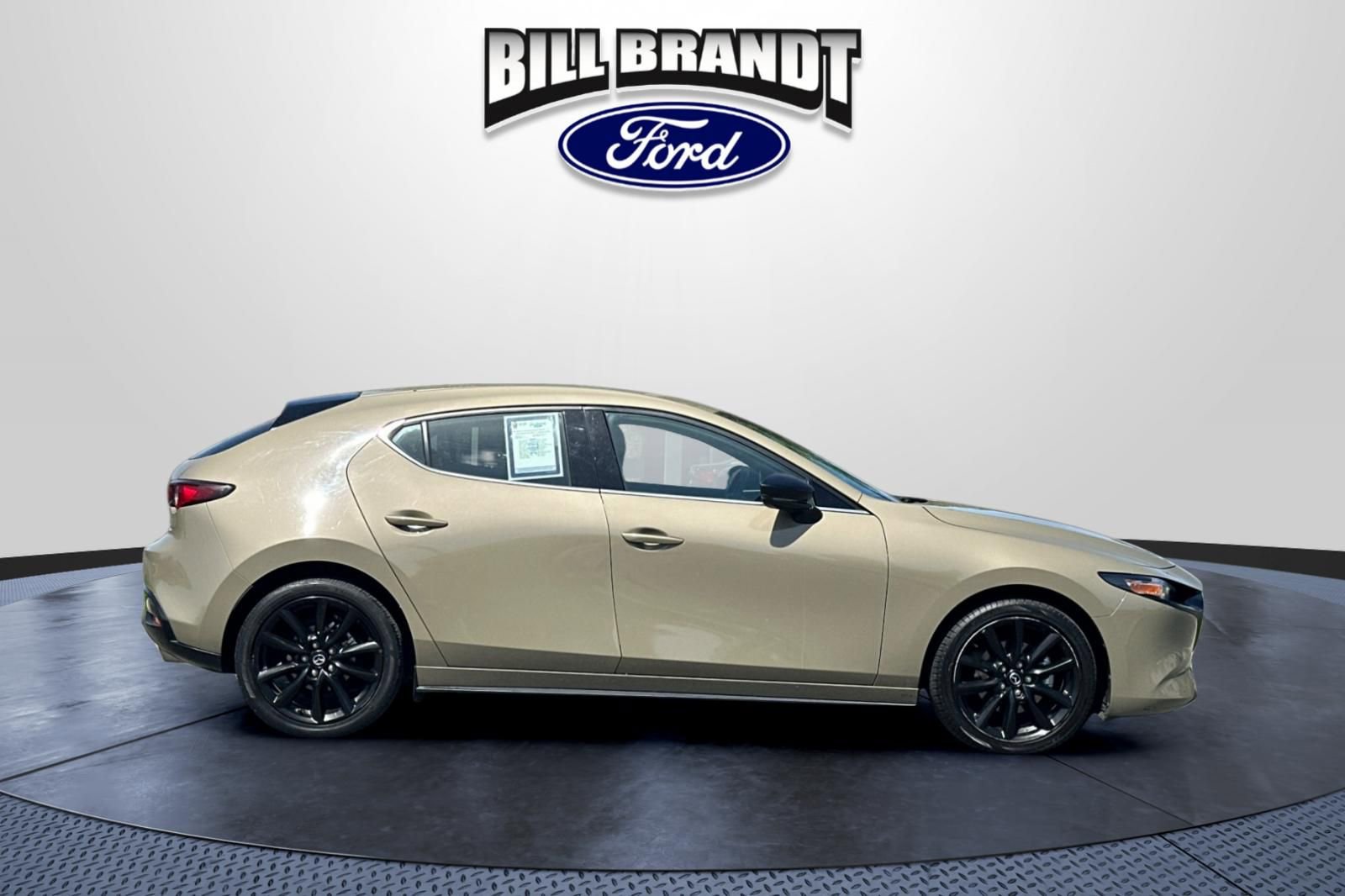 Used 2024 MAZDA MAZDA3 s AWD/4WD image 2