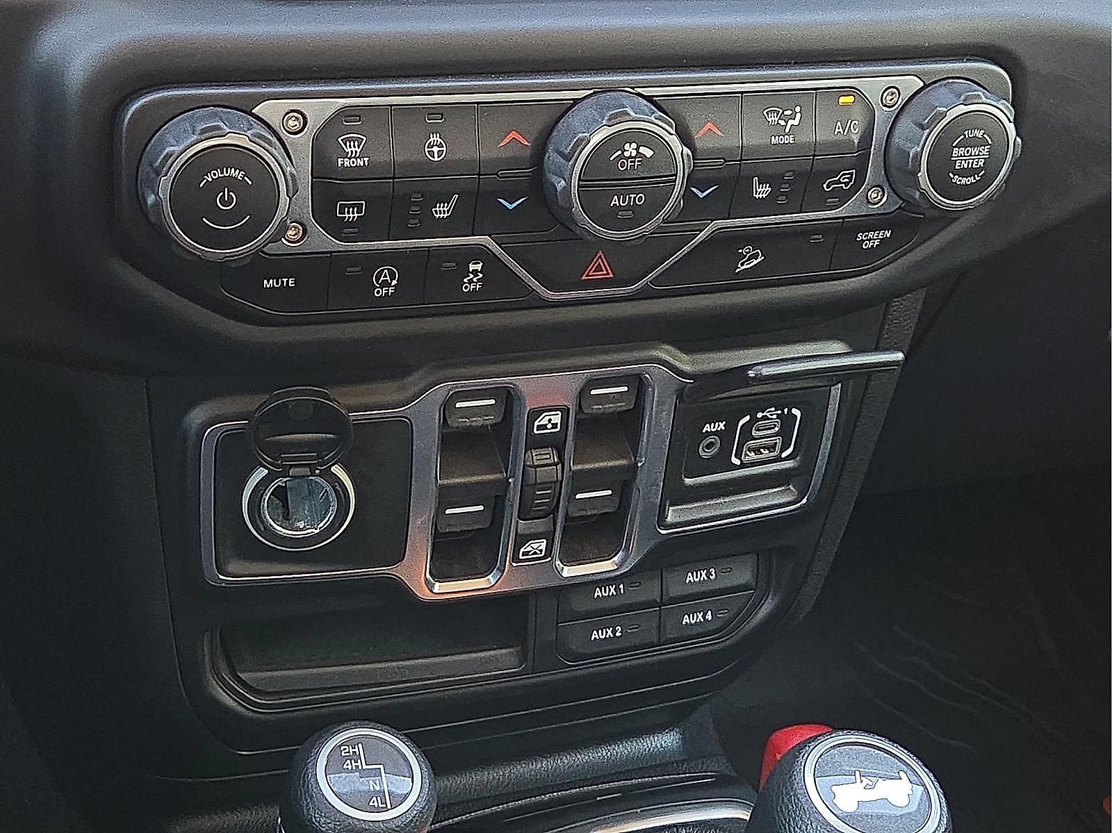 Used 2021 Jeep Wrangler Unlimited Sport AWD/4WD image 18