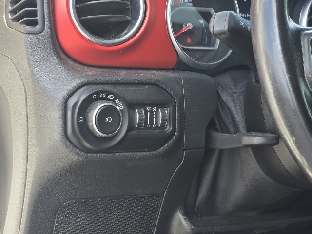 Used 2021 Jeep Wrangler Unlimited Rubicon AWD/4WD image 20