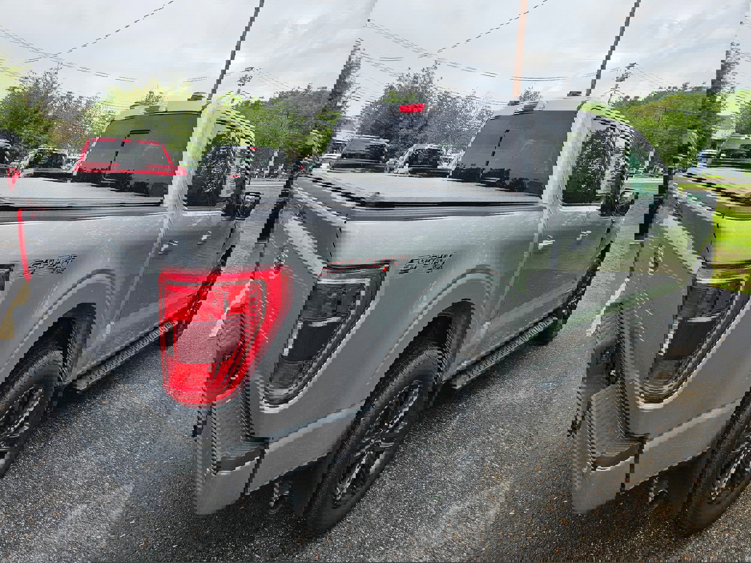 Certified 2021 Ford F150 XLT w/ Equipment Group 302A High image 5