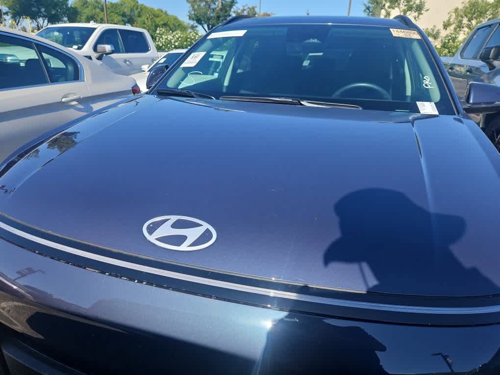 Used 2025 Hyundai Kona SEL FWD image 4