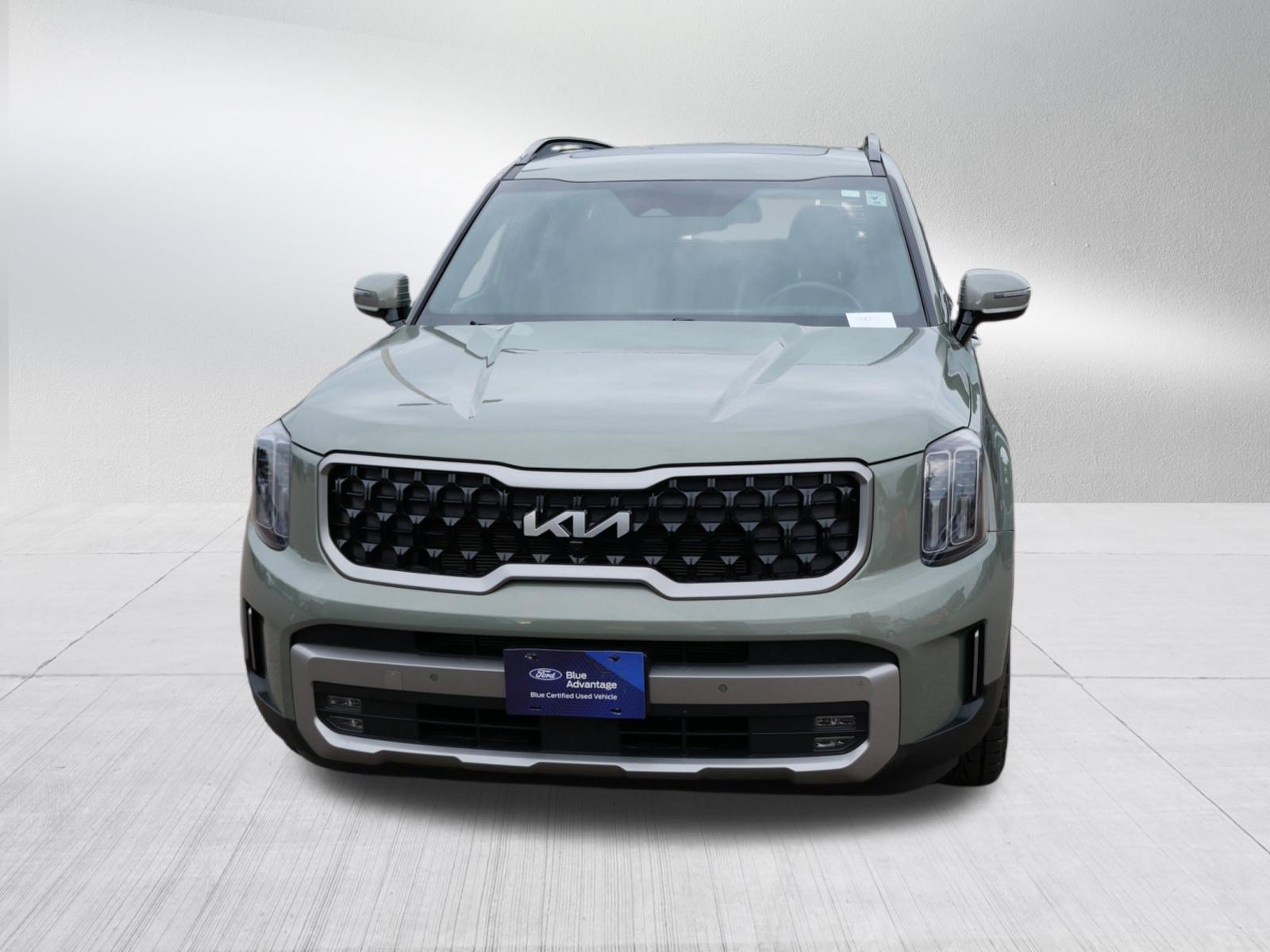 Used 2023 Kia Telluride SX X-Pro AWD/4WD image 2