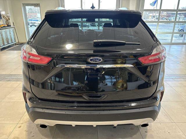 Certified 2020 Ford Edge SEL w/ Cold Weather Package image 4