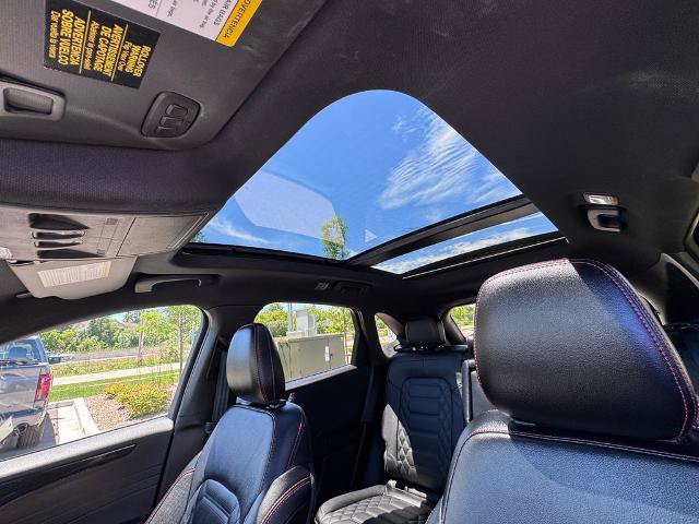 Certified 2023 Ford Escape ST-Line Elite w/ Premium Technology Package AWD/4WD image 11
