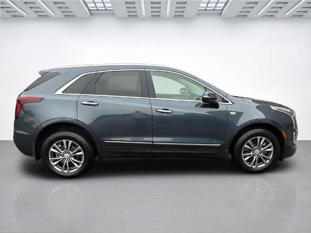 Used 2021 Cadillac XT5 Premium Luxury w/ LPO, Floor Liner Package AWD/4WD image 2