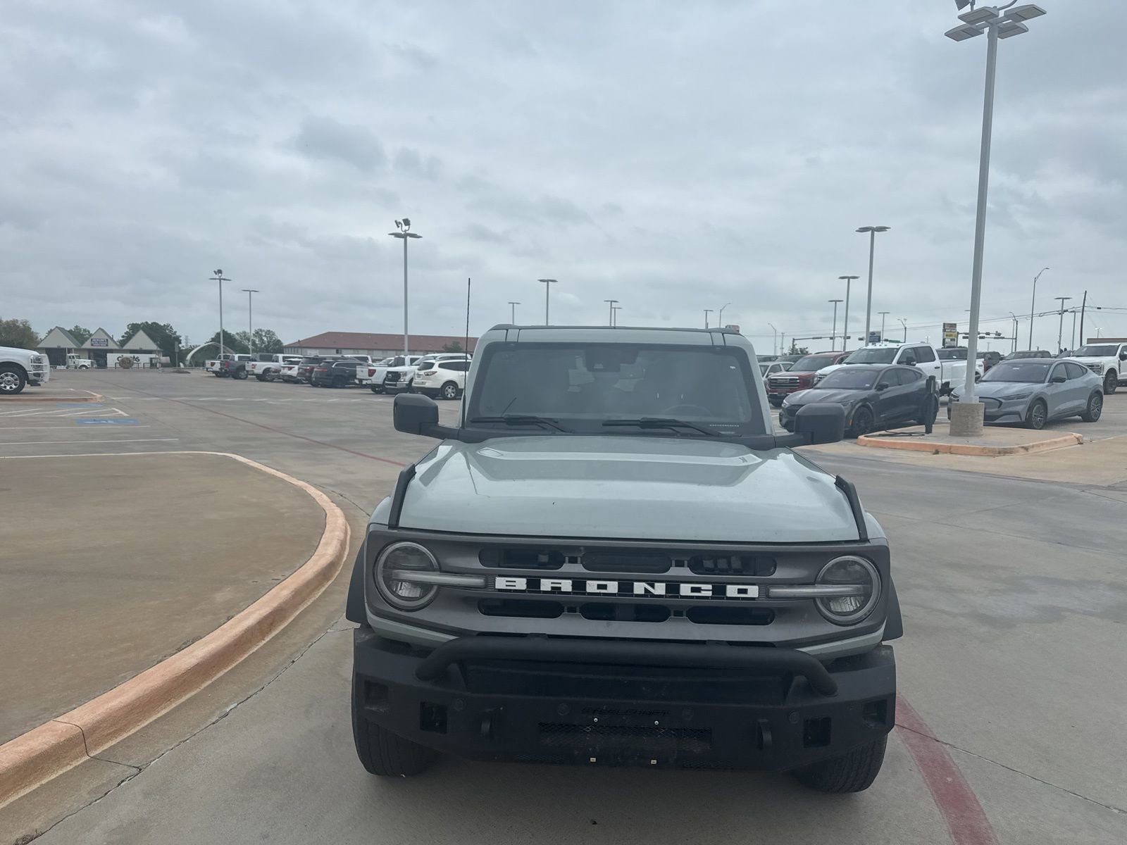 Certified 2023 Ford Bronco Big Bend image 2