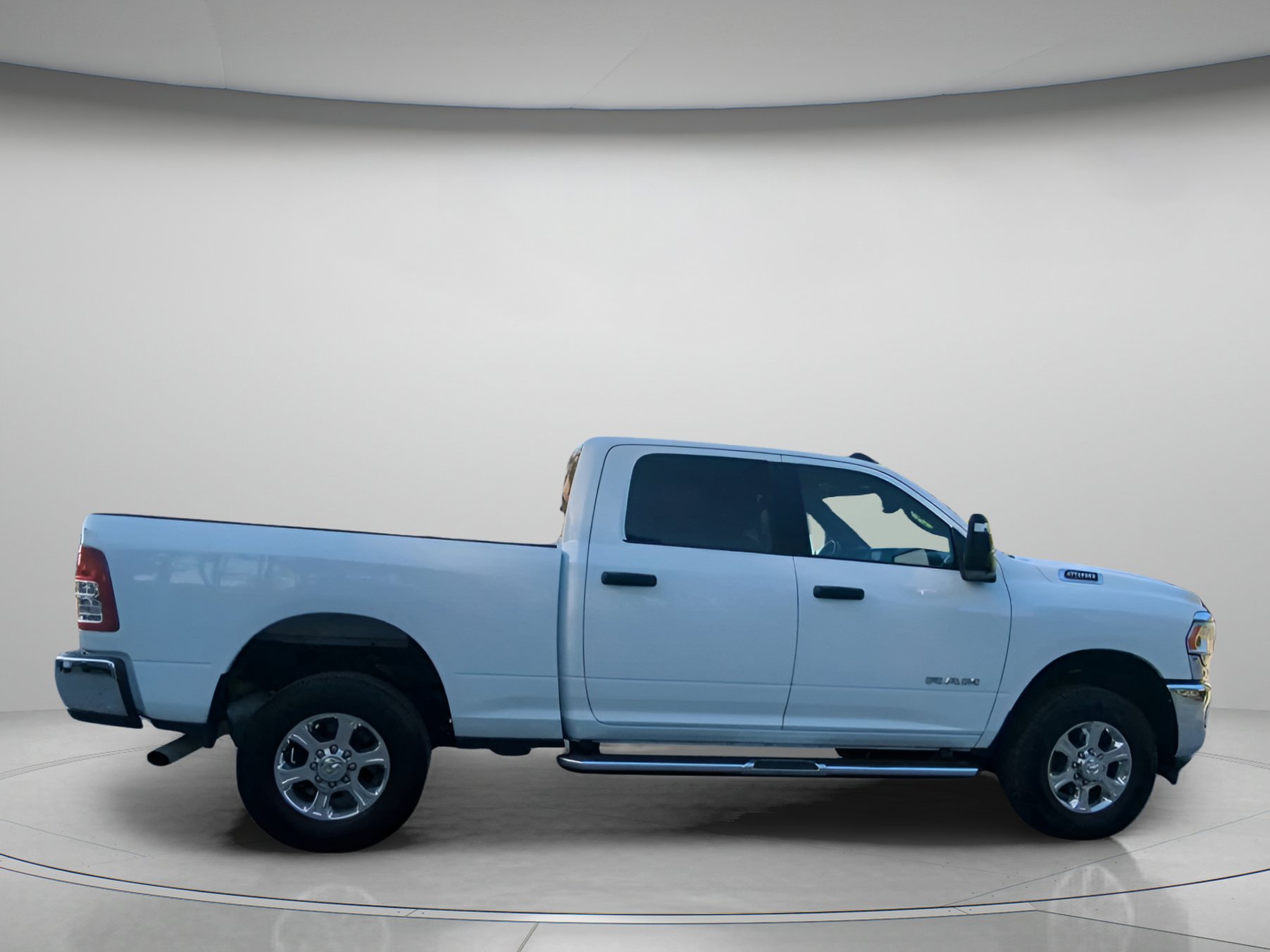 Used 2024 RAM 2500 Big Horn AWD/4WD image 31