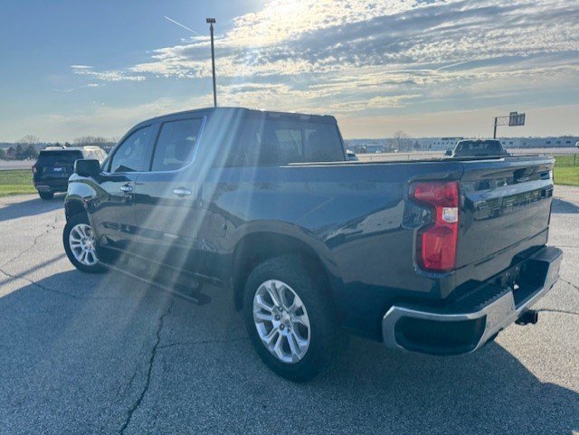Used 2023 Chevrolet Silverado 1500 LTZ image 3