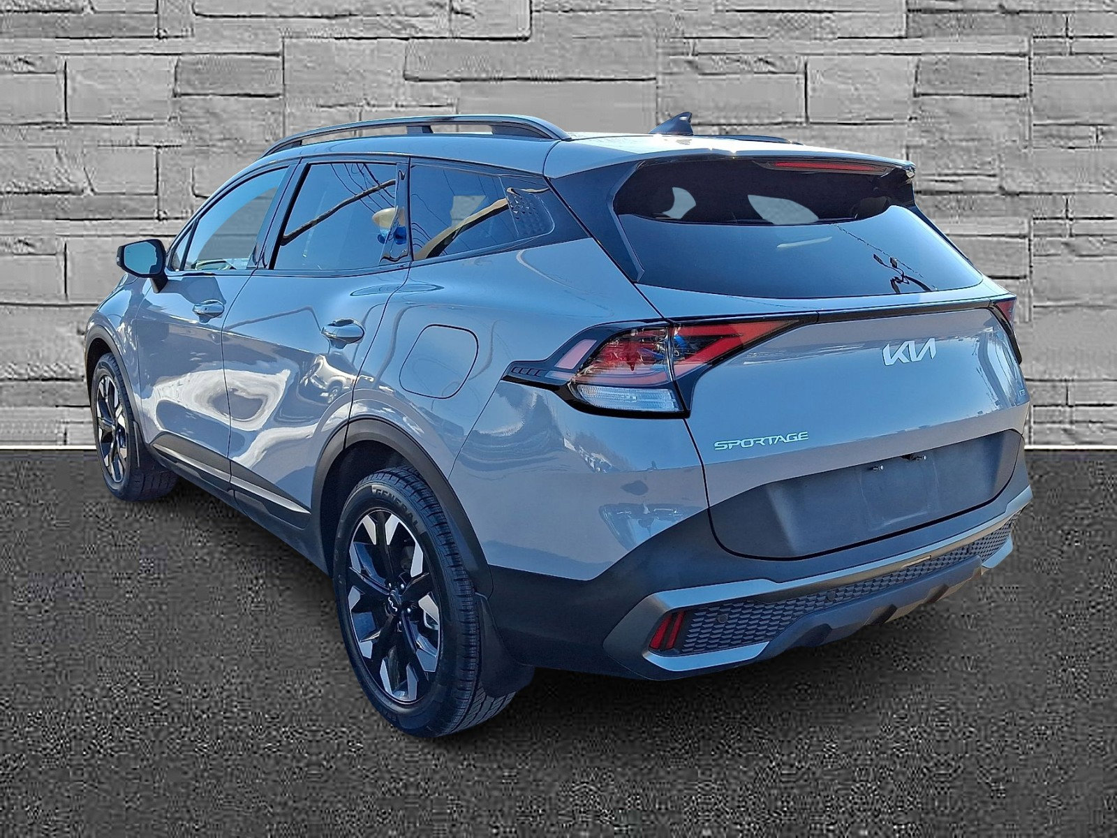 Used 2024 Kia Sportage X-Line w/ X-Line Premium Package image 8