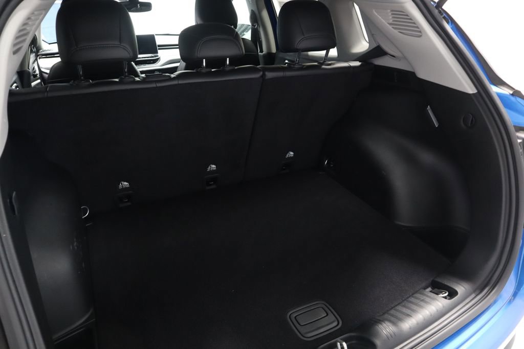 Used 2022 Jeep Compass Limited image 18