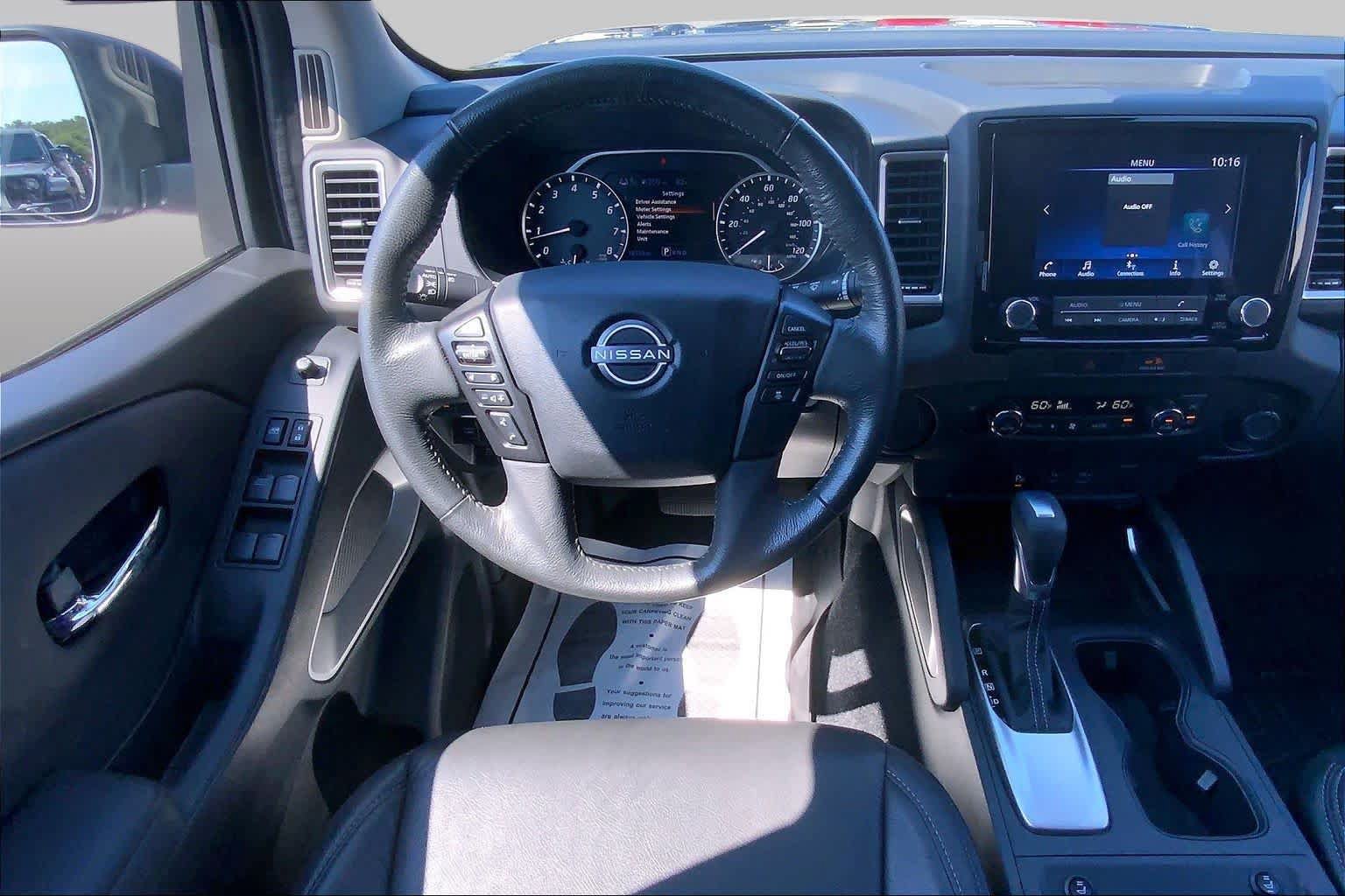 Used 2022 Nissan Frontier SV w/ Technology Package RWD image 6