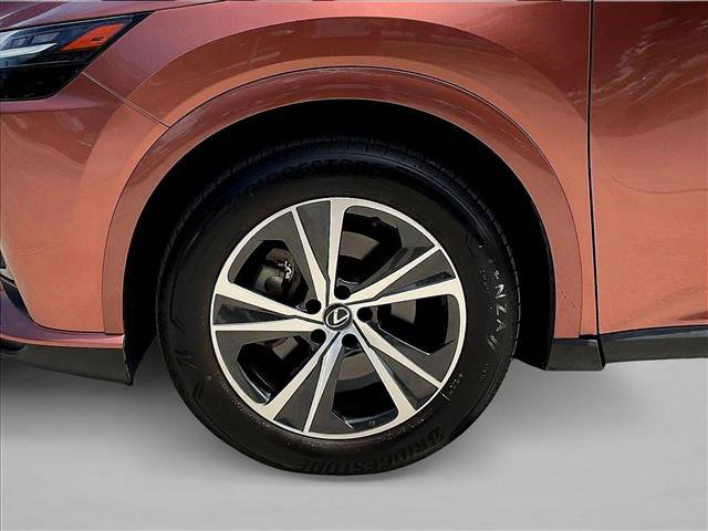 Used 2024 Lexus RX 350 Premium w/ Cold Area Package FWD image 10