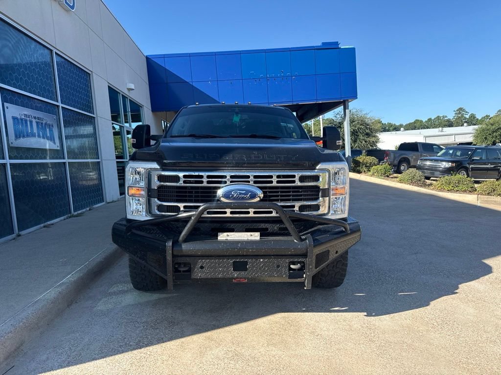 Certified 2023 Ford F350 XLT w/ FX4 Off-Road Package AWD/4WD image 4