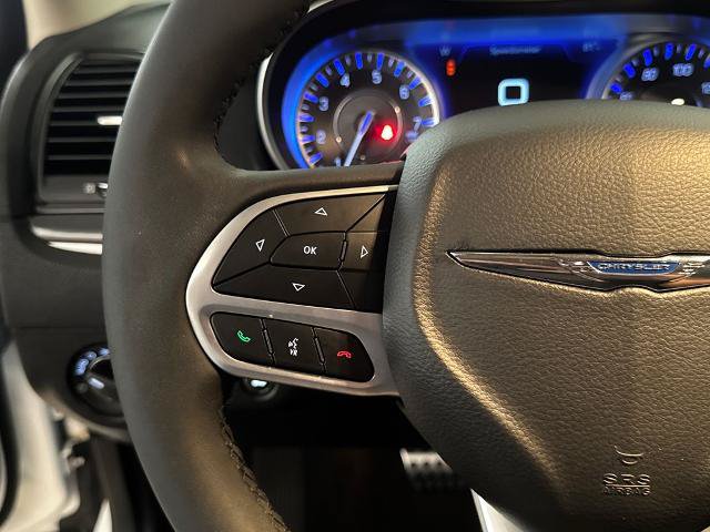 Used 2023 Chrysler 300 Touring w/ Safetytec Plus Group RWD image 14