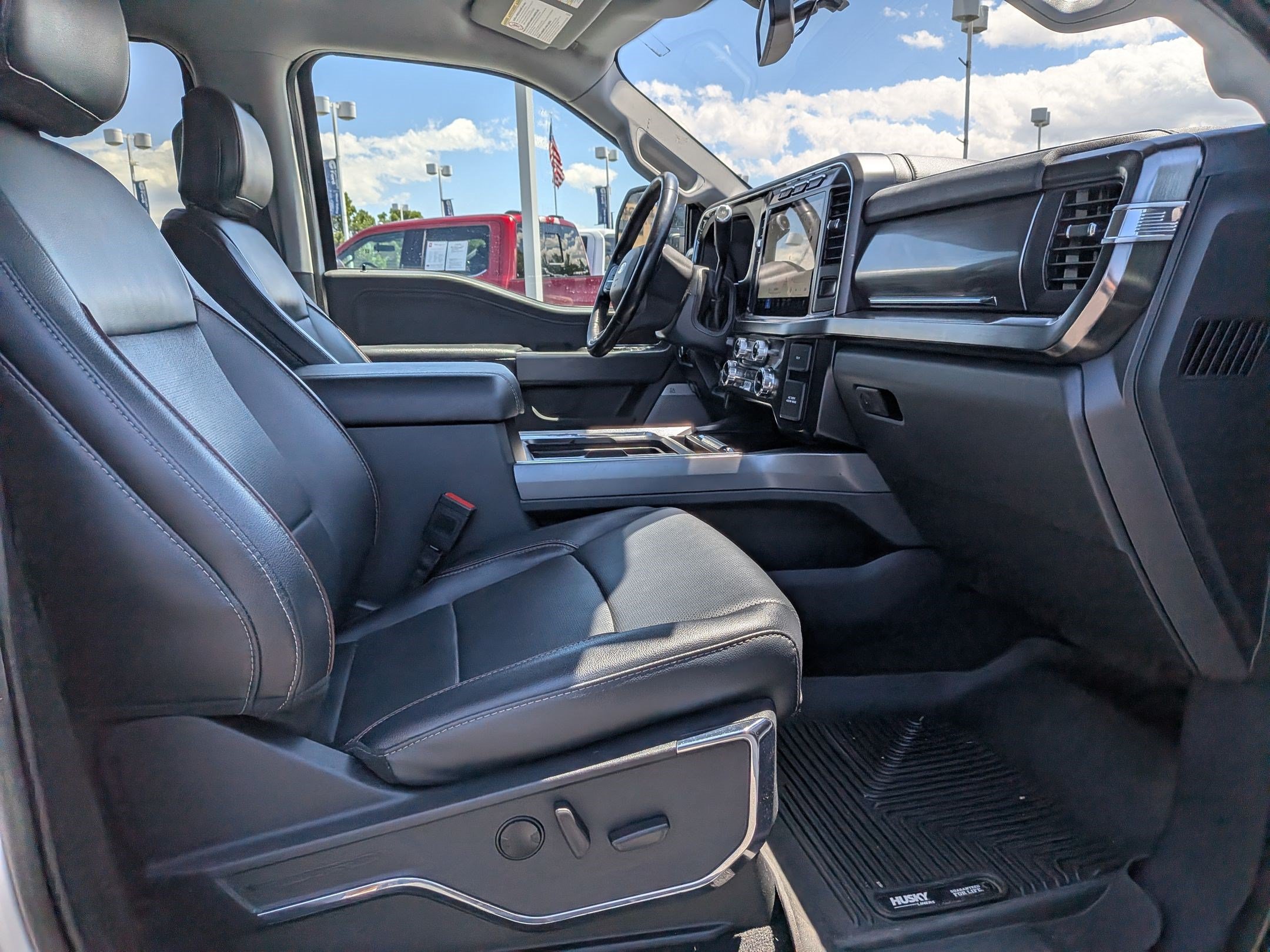 Certified 2024 Ford F350 Lariat AWD/4WD image 34