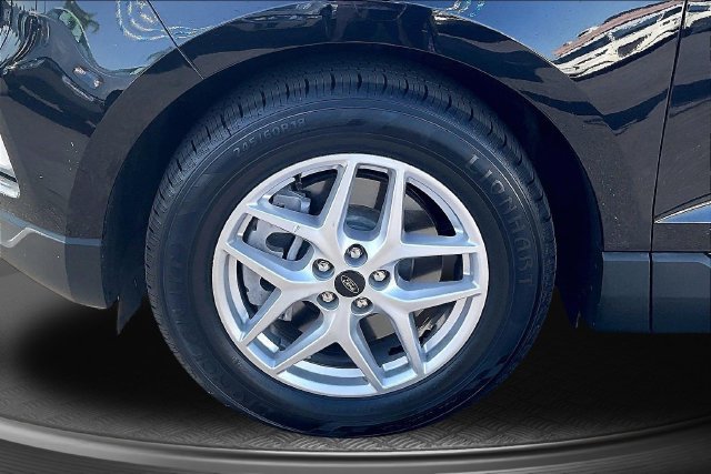 Certified 2023 Ford Edge SEL AWD/4WD image 9