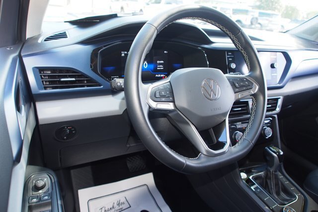 Used 2023 Volkswagen Taos SE AWD/4WD image 15