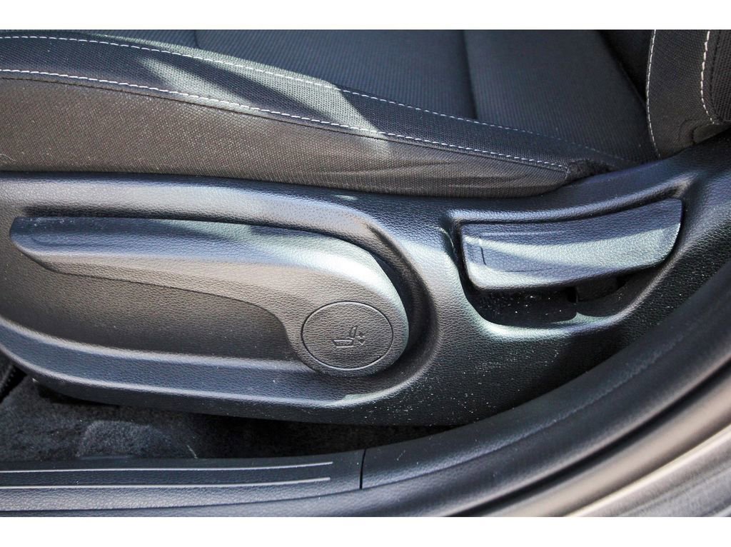 Used 2024 Kia Forte LXS image 29