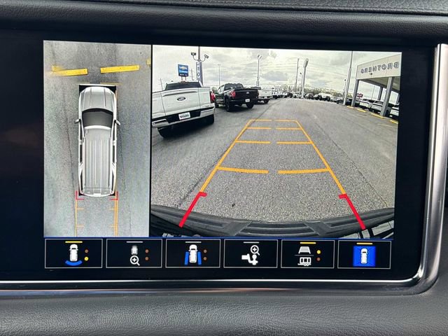 Used 2022 GMC Yukon XL Denali w/ Denali Ultimate Package image 29