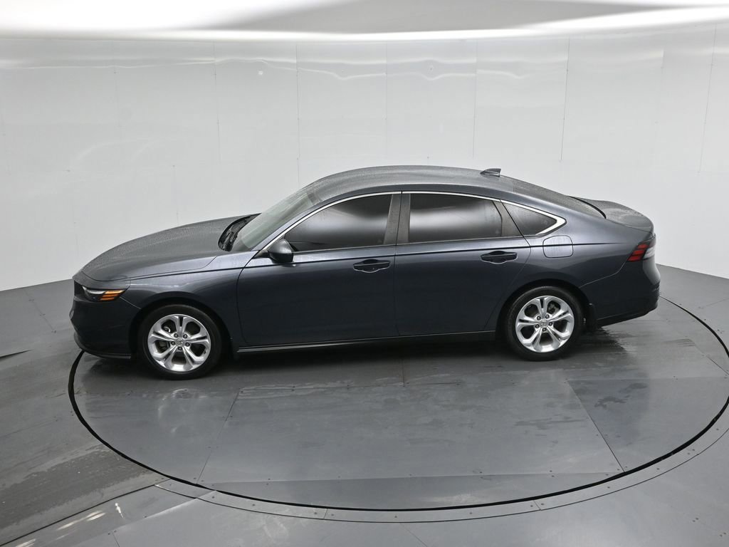 Used 2023 Honda Accord LX image 23