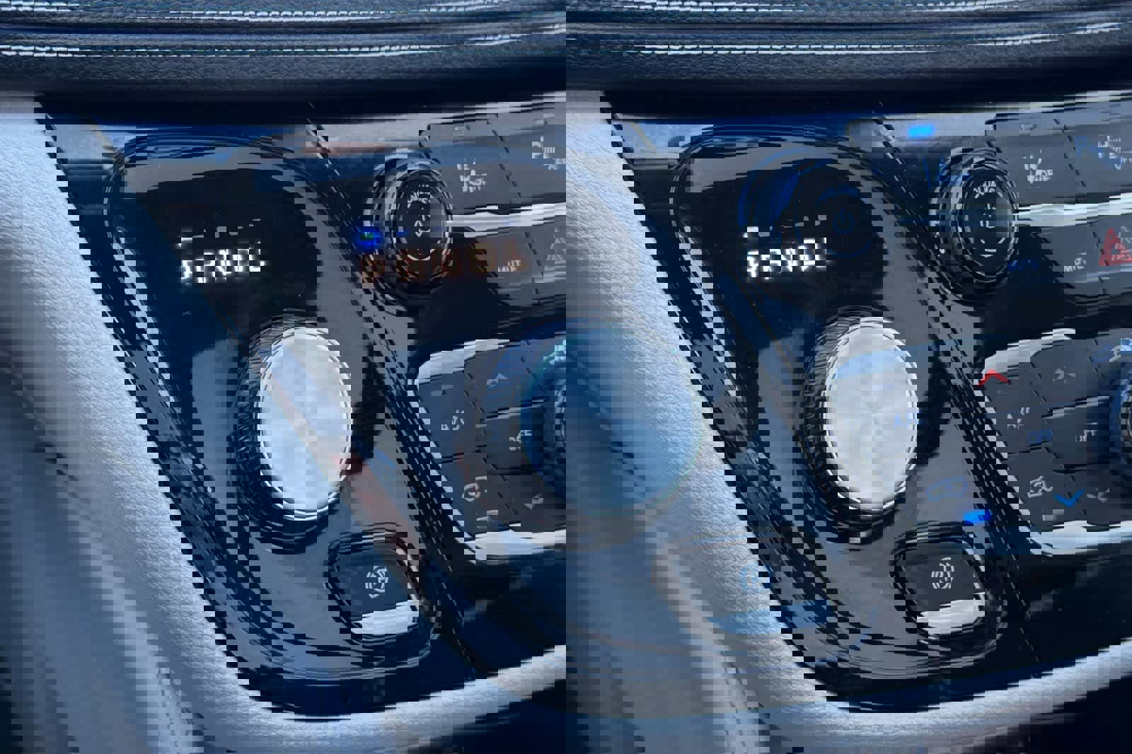 Used 2023 Chrysler Pacifica Limited image 23