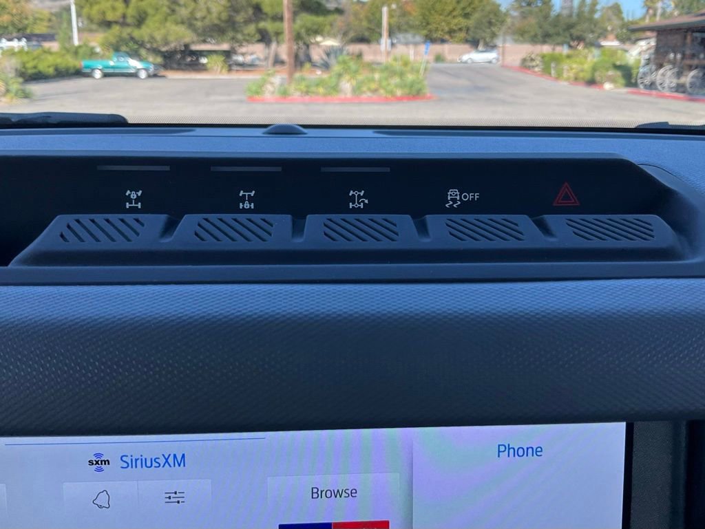 Certified 2024 Ford Bronco Black Diamond w/ Sasquatch Package image 76