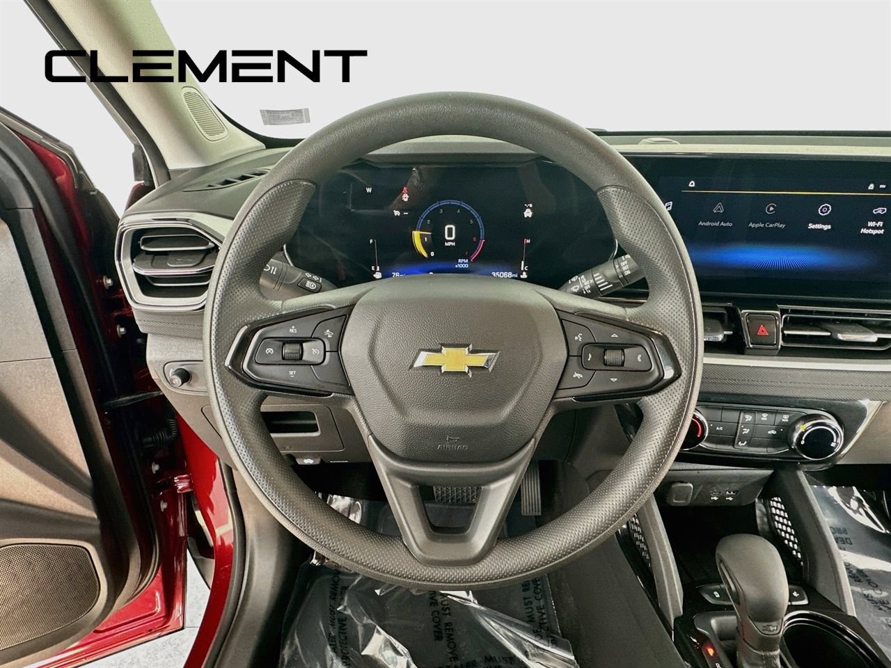 Used 2024 Chevrolet TrailBlazer LT w/ Driver Confidence Package FWD image 15