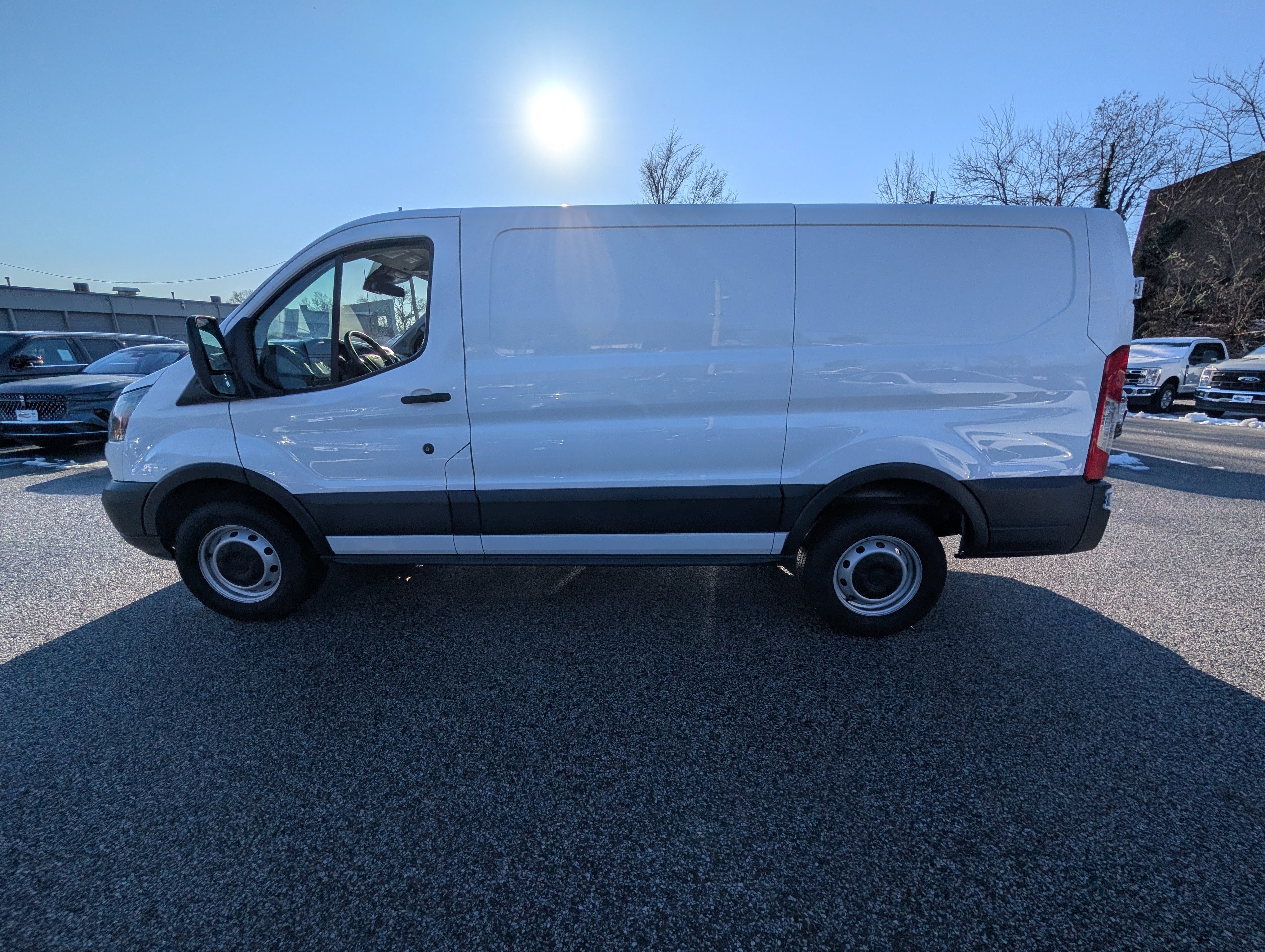 Certified 2019 Ford Transit 250 130 Low Roof image 3