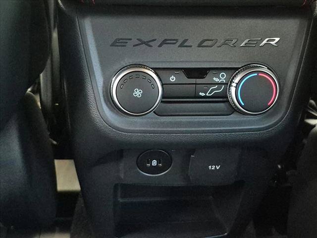 Certified 2026 Ford Explorer ST-Line RWD image 16