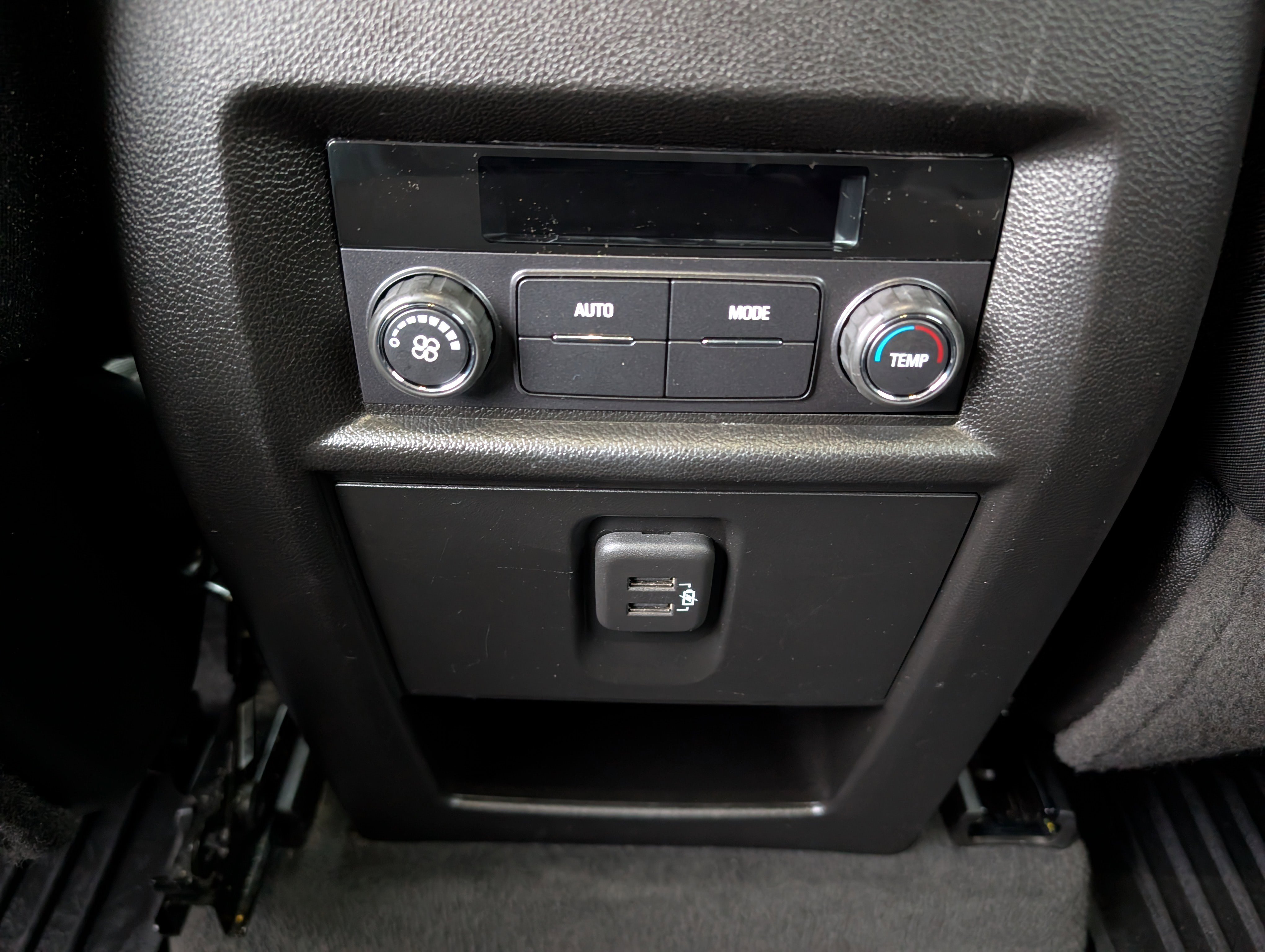 Used 2020 Chevrolet Traverse LS w/ LPO, Blackout Package image 16