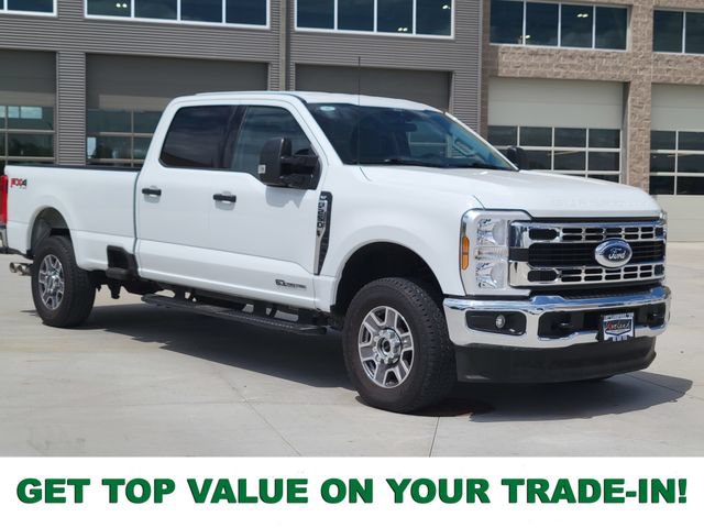Certified 2025 Ford F250 XLT w/ FX4 Off-Road Package AWD/4WD image 1