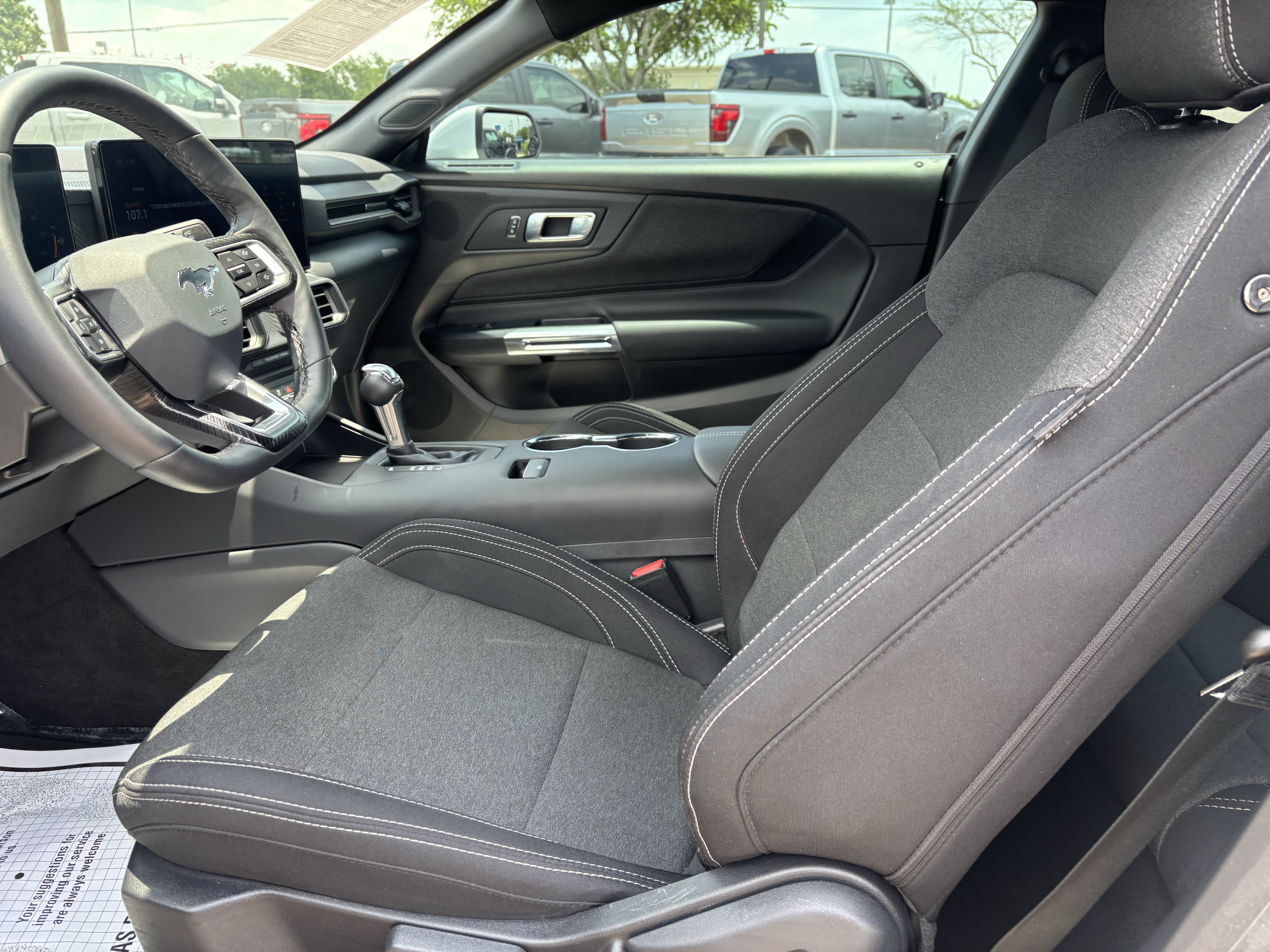 Certified 2025 Ford Mustang Coupe RWD image 10
