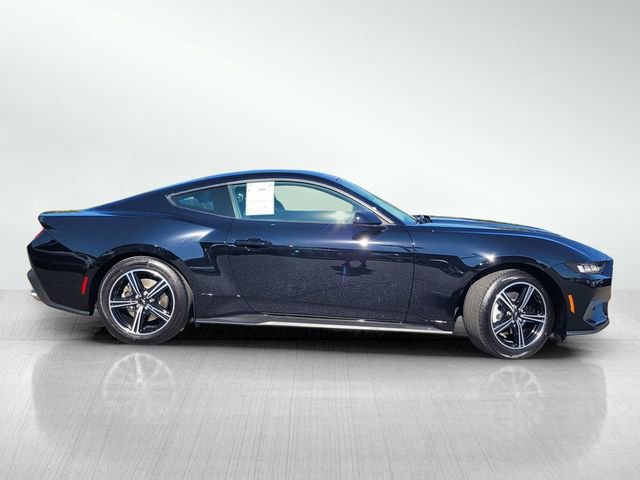 Certified 2024 Ford Mustang Coupe image 2