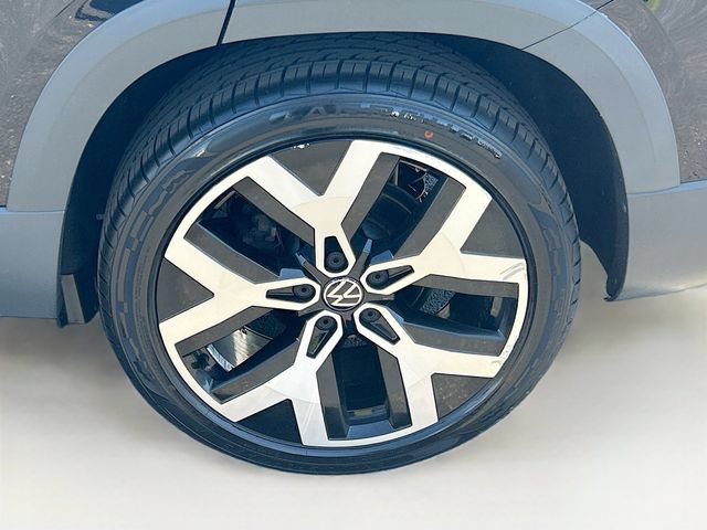 Used 2022 Volkswagen Taos SEL AWD/4WD image 40