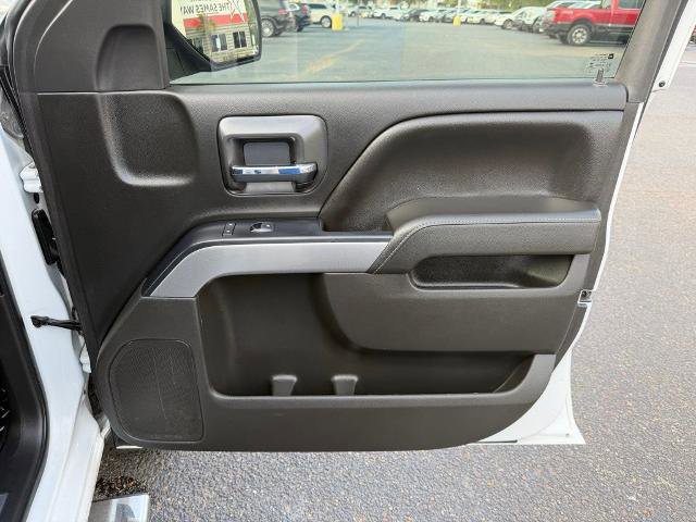 Used 2018 Chevrolet Silverado 1500 LT w/ Texas Edition image 21