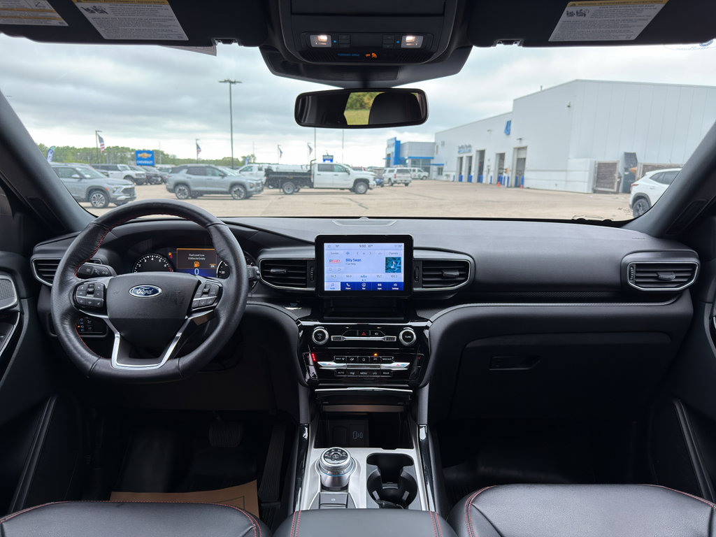 Certified 2023 Ford Explorer ST-Line w/ Class IV Trailer Tow Package AWD/4WD image 19
