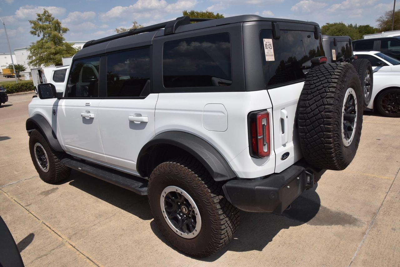 Certified 2023 Ford Bronco Outer Banks w/ Sasquatch Package AWD/4WD image 7