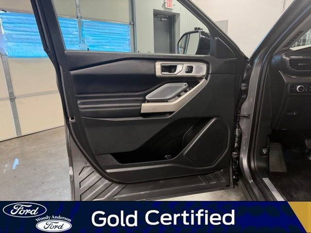 Certified 2023 Ford Explorer Limited w/ Limited Technology Package AWD/4WD image 23