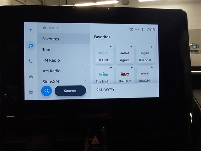 Used 2023 Toyota Corolla SE image 21