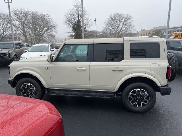 Certified 2025 Ford Bronco Outer Banks image 2