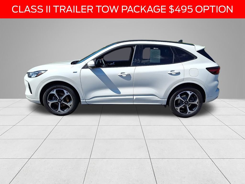 Certified 2023 Ford Escape ST-Line Select AWD/4WD image 7