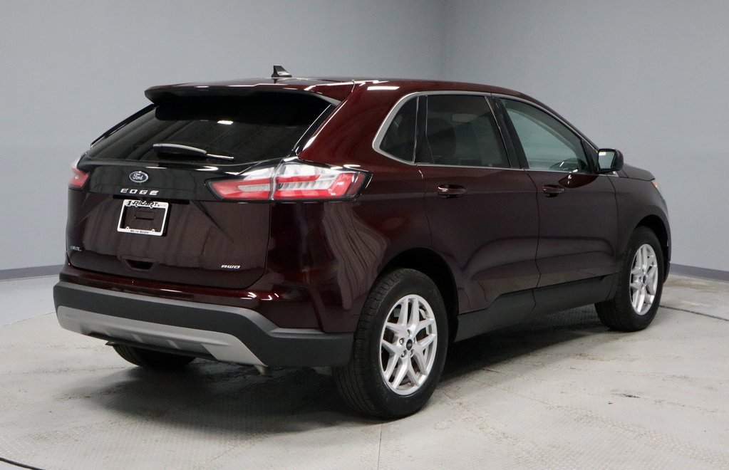 Certified 2024 Ford Edge SEL w/ Convenience Package image 12