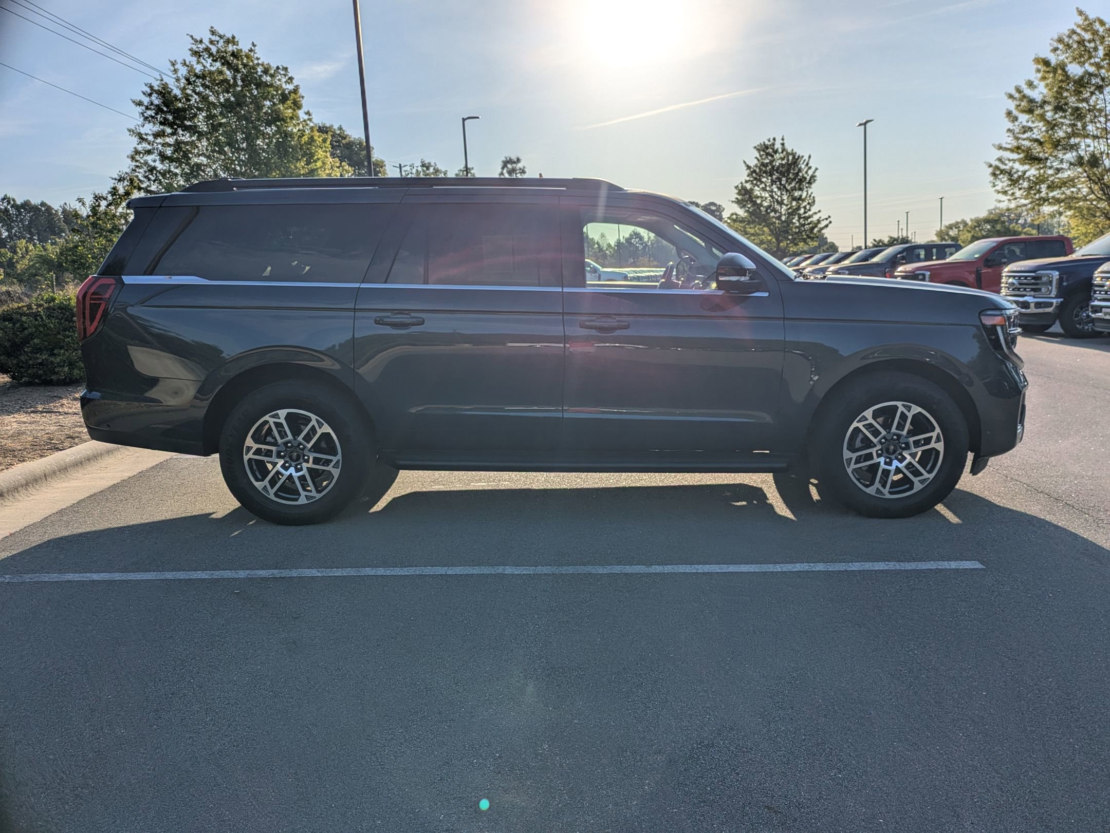 Certified 2025 Ford Expedition Max Active RWD image 3
