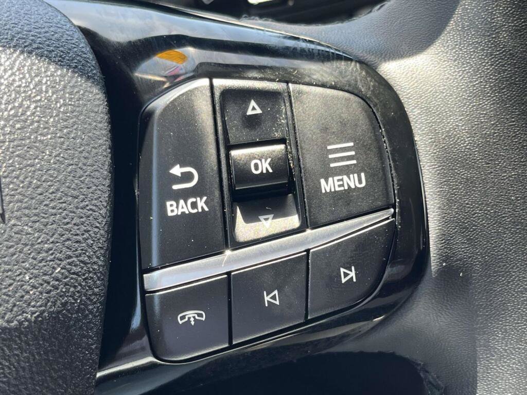Certified 2024 Ford Escape Platinum AWD/4WD image 38